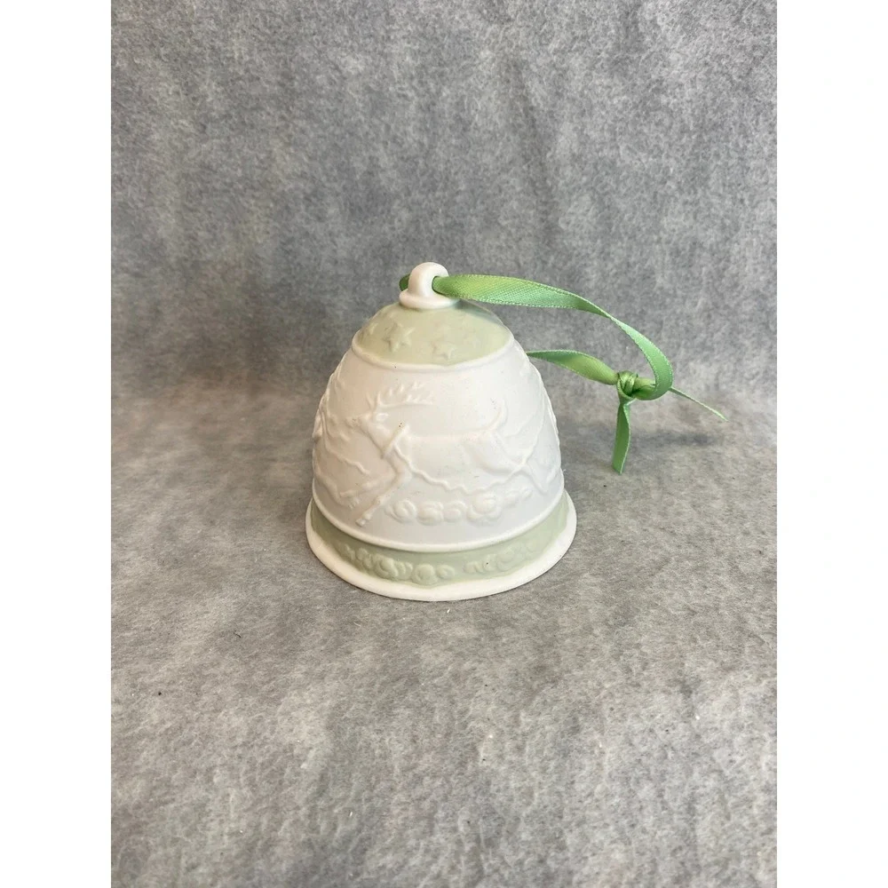 1988 Lladro Christmas Bell Ornament White Porcelain Green Ribbon Reindeer Sleigh